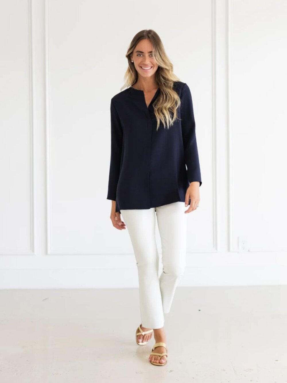 Peter Cohen Ethinc Shirt Top Blouse Womens Small Navy Blue Split Neck Popover